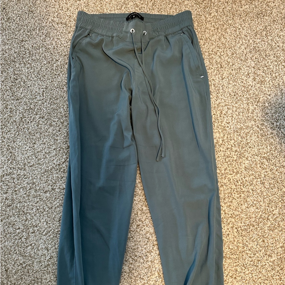 Dynamite loose fitting with cuffed ankle pants